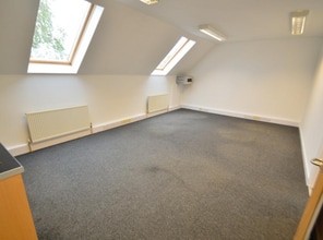 Lime Way, South Molton for lease Interior Photo- Image 1 of 7