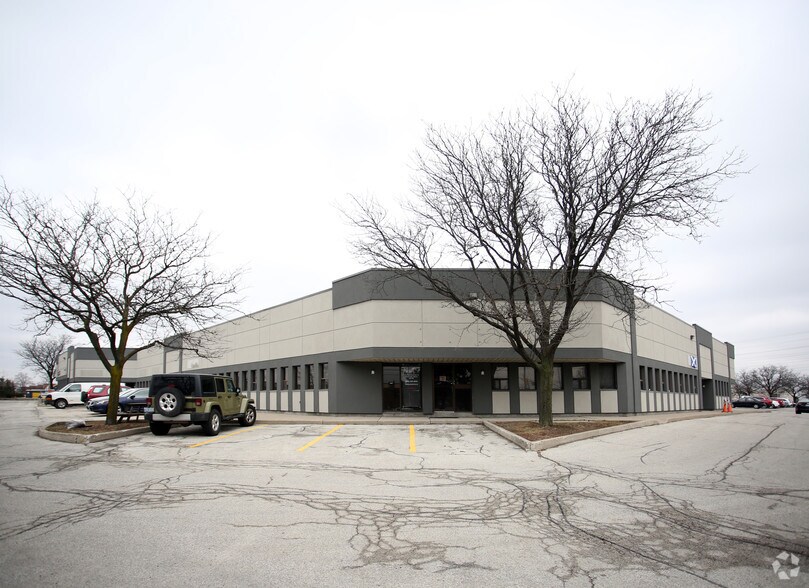 1935 Drew Rd, Mississauga, ON for lease - Building Photo - Image 2 of 19