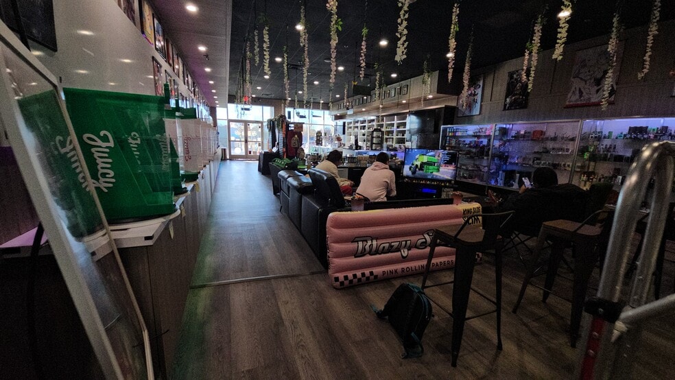 4217-4251 John Marr Dr, Annandale, VA for lease - Building Photo - Image 3 of 17