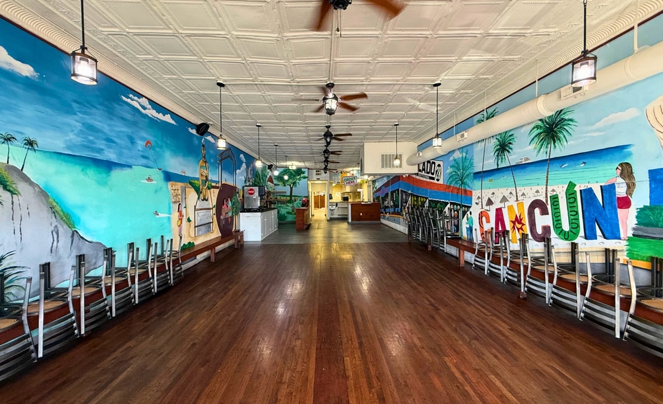 123 N Main St, Fountain Inn, SC for sale - Building Photo - Image 2 of 10