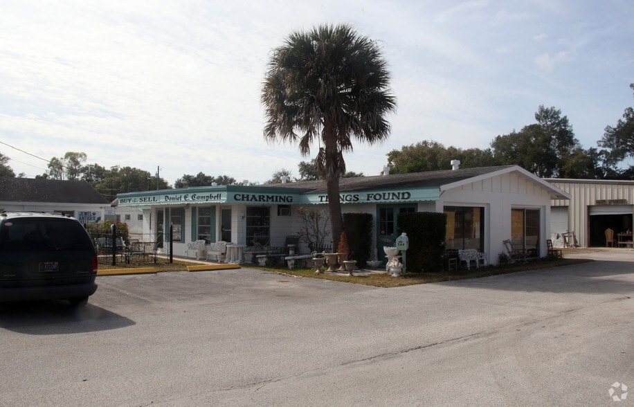 566 Indian Rocks Rd, Largo, FL for sale - Building Photo - Image 2 of 2