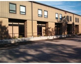 125 High St, Mansfield, MA for lease Building Photo- Image 1 of 24