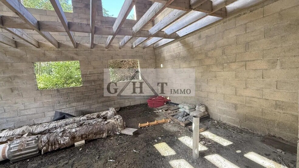 Industrial in Villenoy for sale - Interior Photo - Image 3 of 7