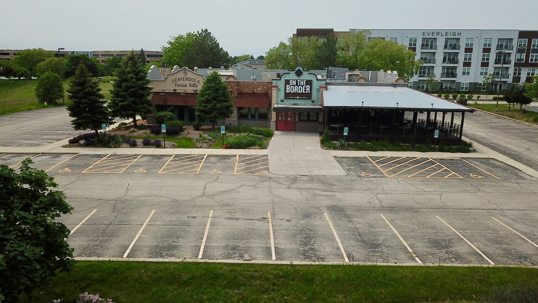 535 Lakeview Pky, Vernon Hills, IL for sale Building Photo- Image 1 of 6