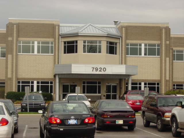 7920 W Jefferson Blvd, Fort Wayne, IN for lease - Building Photo - Image 3 of 4