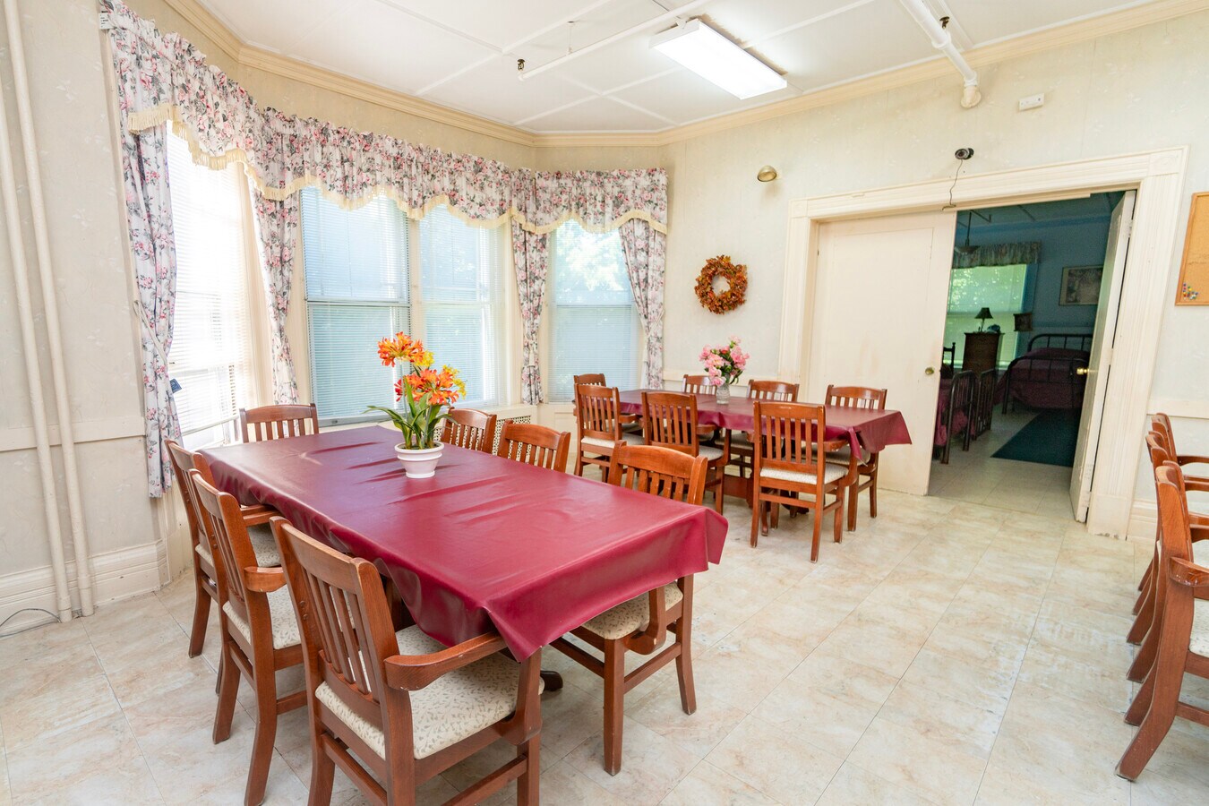 132 Oakwood Ave, Troy, NY 12180