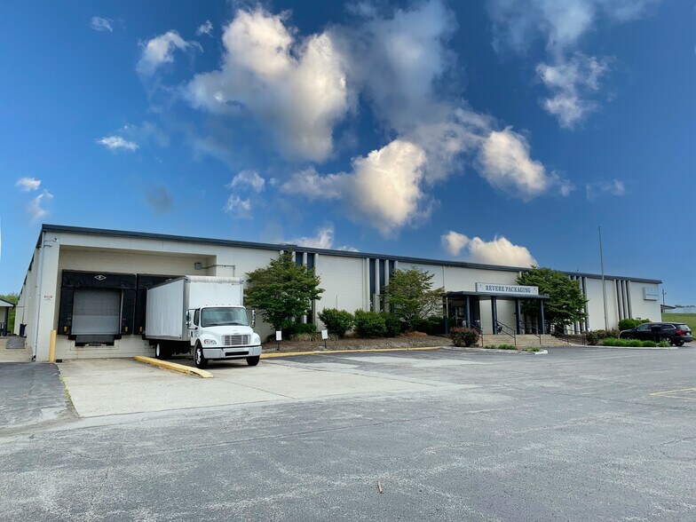 39 Pearce Industrial Rd, Shelbyville, KY 40065