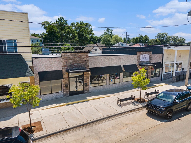 1953 Lakeshore Dr, Muskegon, MI for lease - Building Photo - Image 1 of 2