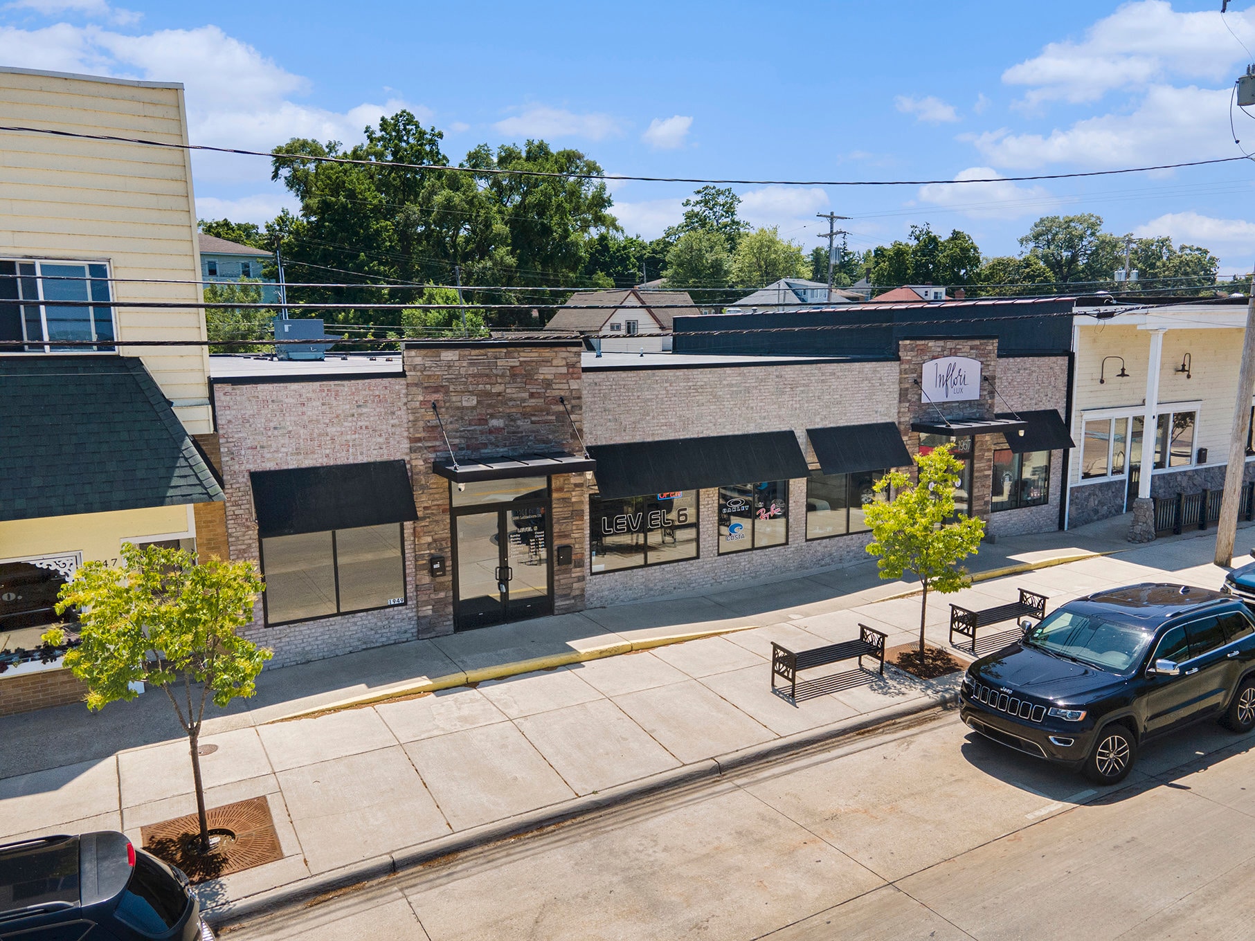 1953 Lakeshore Dr, Muskegon, MI for lease Building Photo- Image 1 of 3