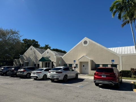 7800 SW 87th Ave, Miami, FL for lease - Building Photo - Image 1 of 24