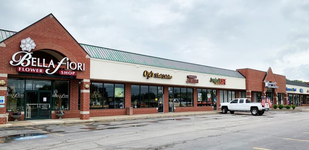 1800-1888 Lincoln Hwy, New Lenox, IL for sale - Building Photo - Image 1 of 1