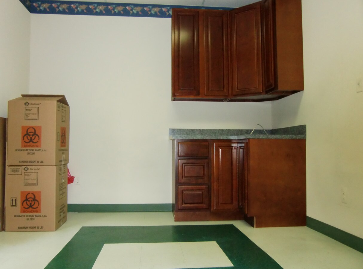 1140 Burnt Tavern Rd, Brick, NJ 08724