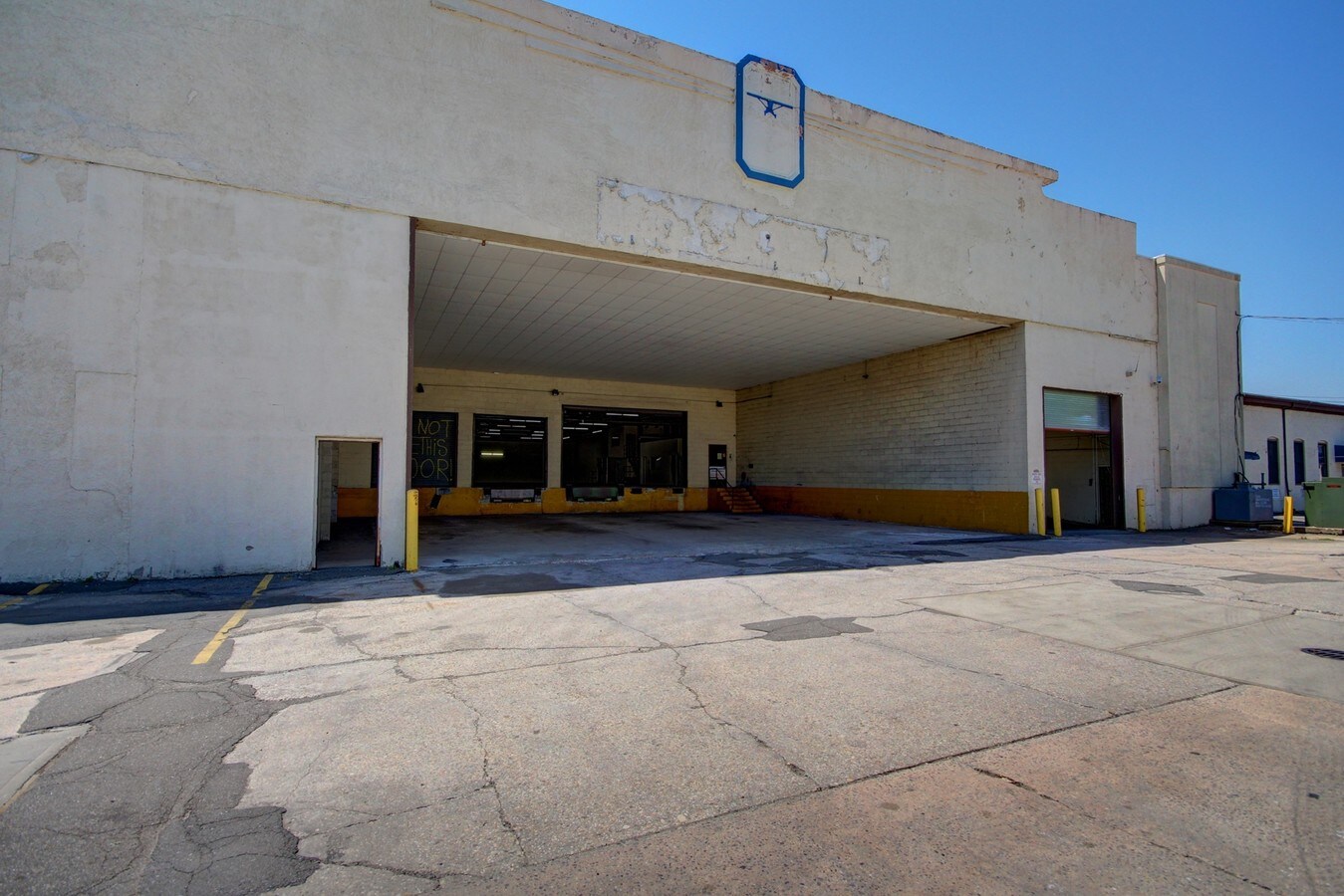 145 Hook Creek Blvd, Valley Stream, NY 11581