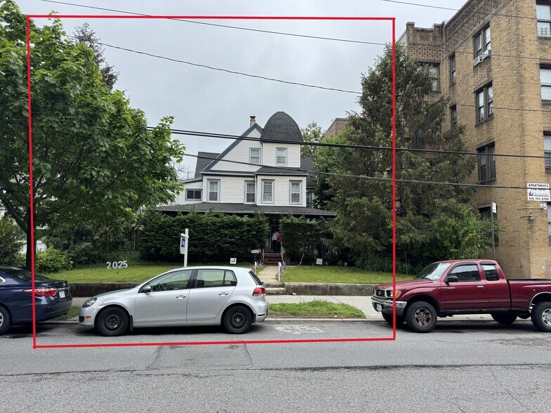 12-60 Central Avenue, Far Rockaway, NY for sale - Building Photo - Image 1 of 1