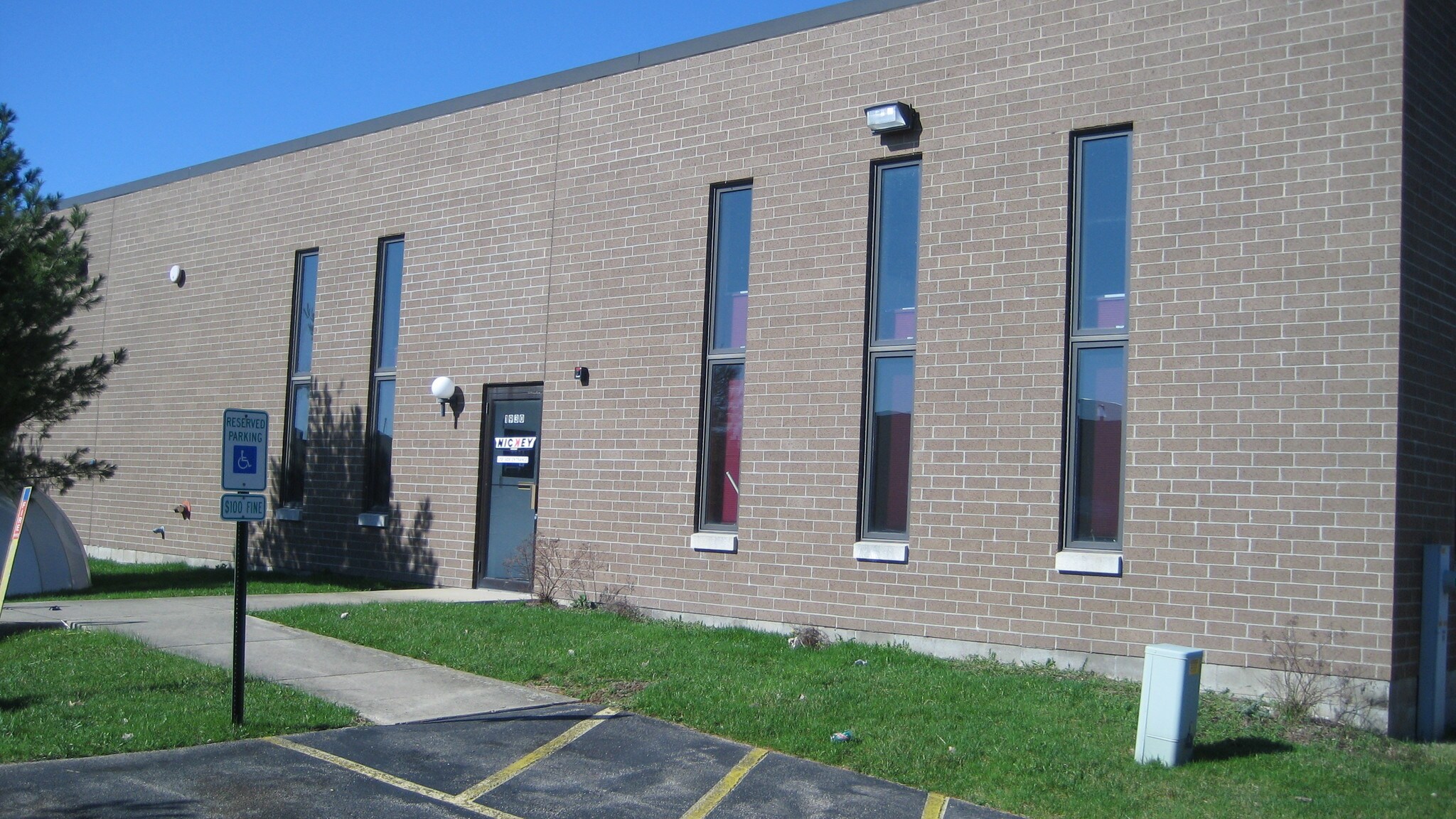 1930 Dean St, St Charles, IL for sale Building Photo- Image 1 of 1