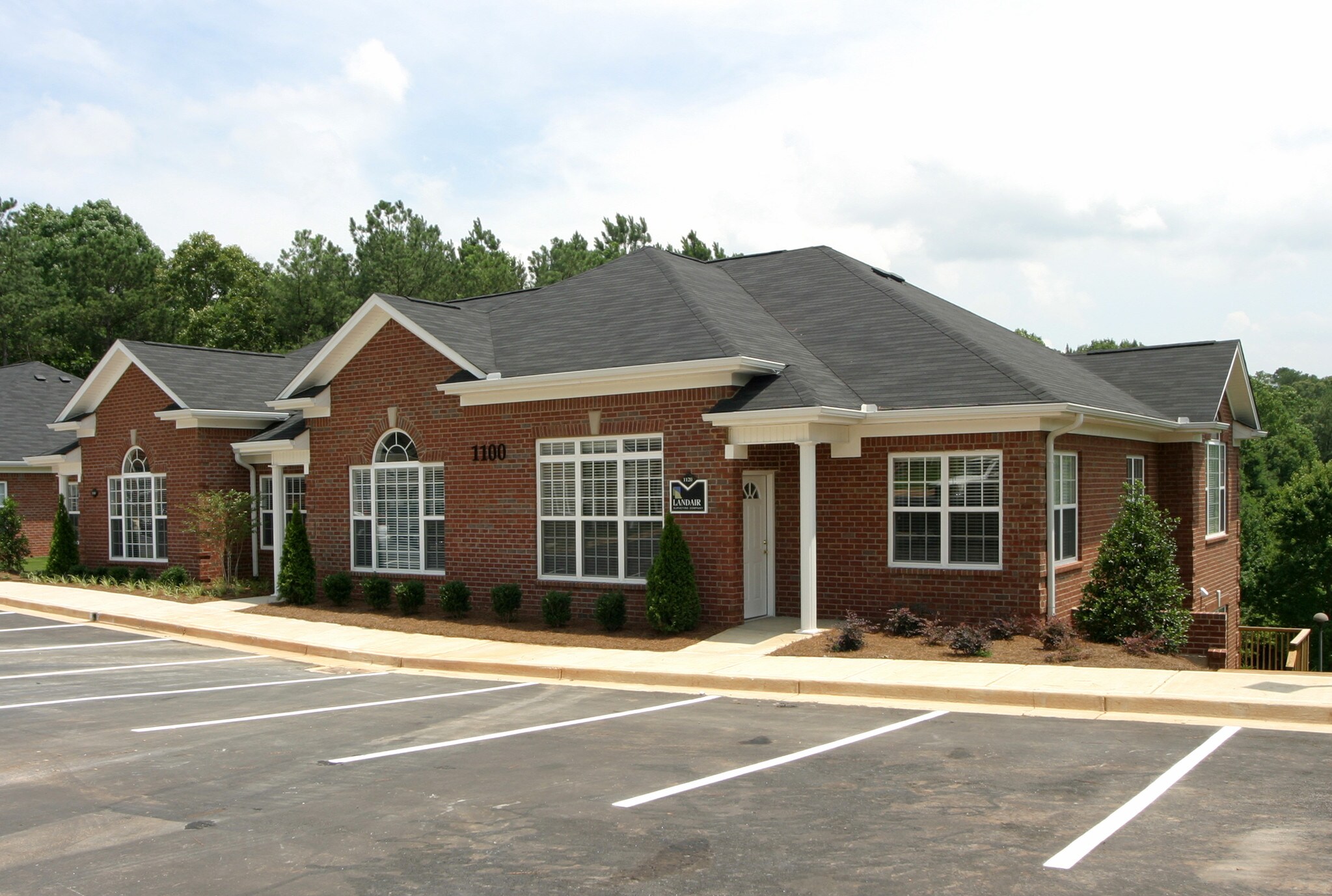 Office in Roswell, GA for sale Primary Photo- Image 1 of 1