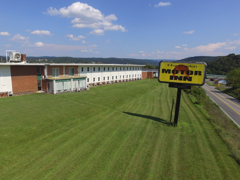 6920 Motor Inn Dr, Huntingdon, PA for sale - Building Photo - Image 1 of 1