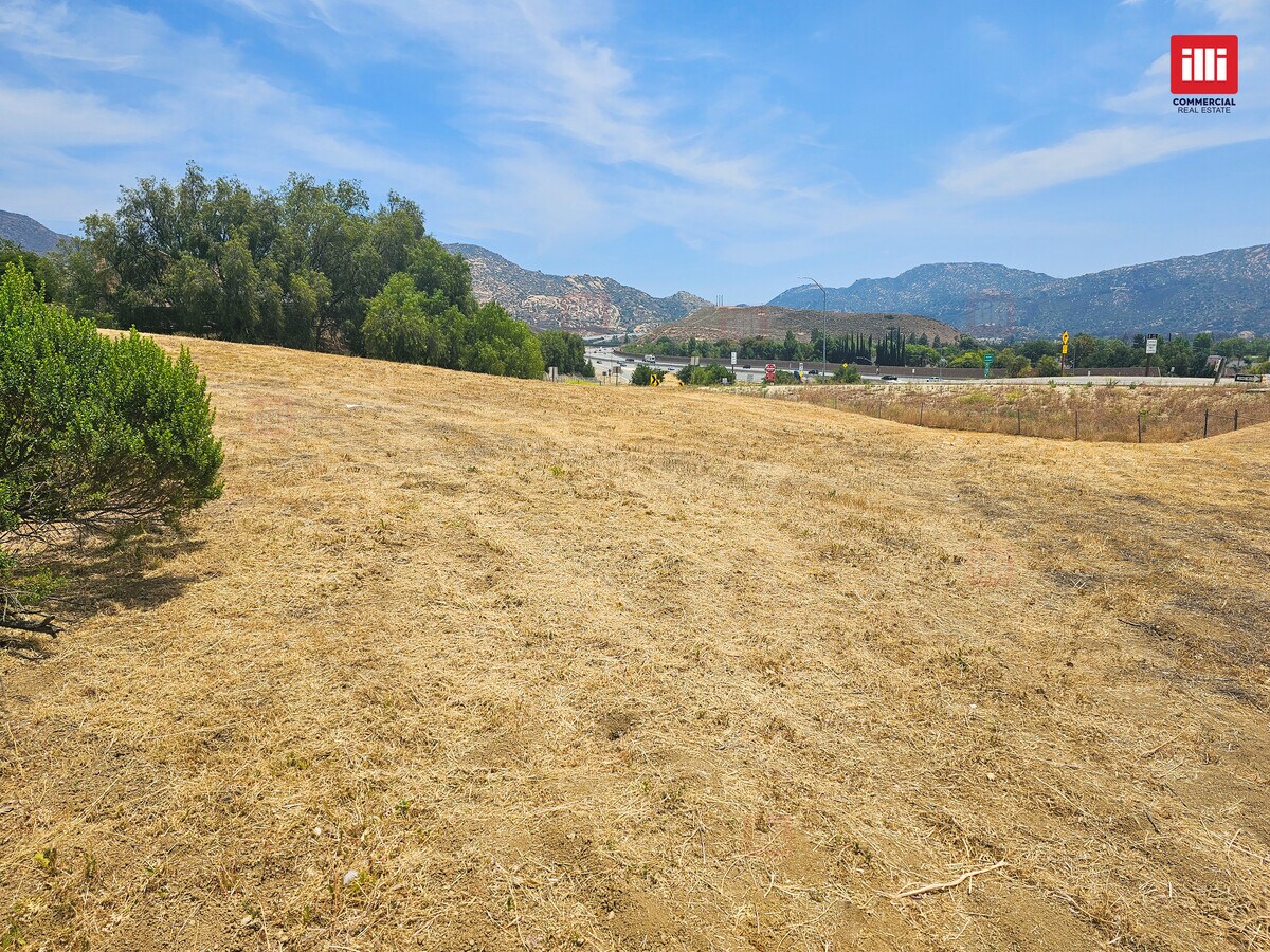 View Photo