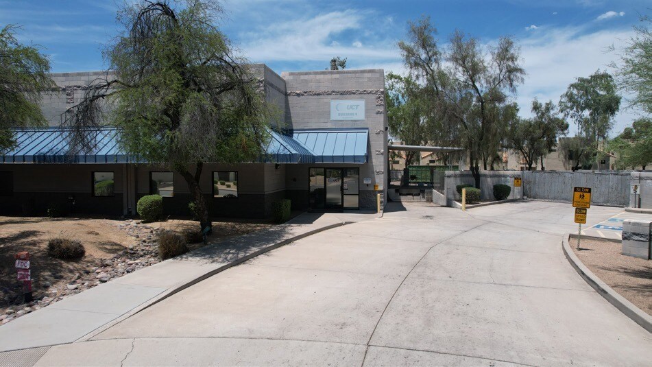 5740 W Oakland St, Chandler, AZ for sale - Building Photo - Image 2 of 9