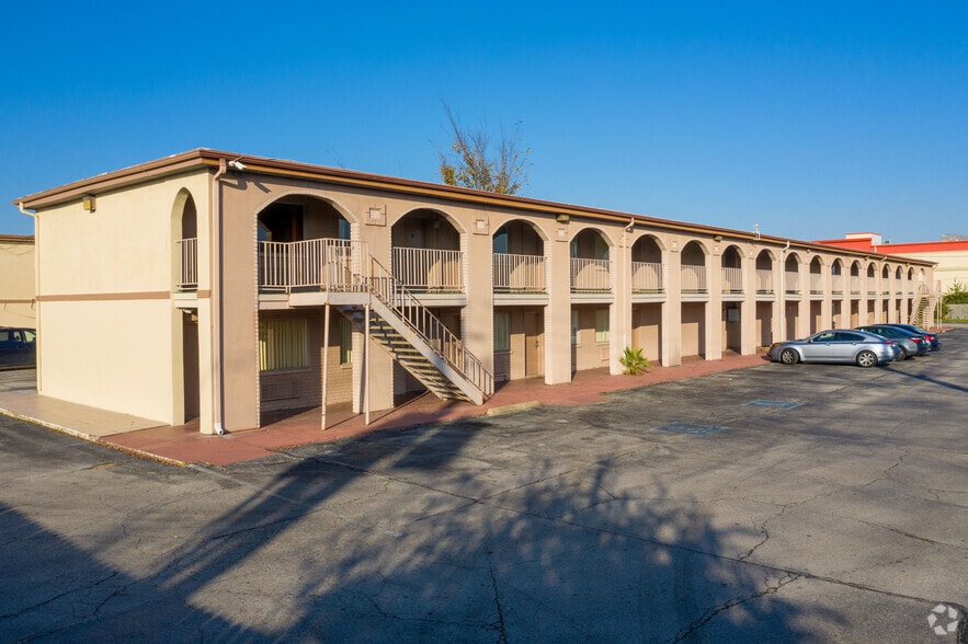 9041 Westheimer Rd, Houston, TX for sale - Primary Photo - Image 1 of 1