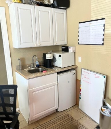 421 E Arvada St, Colorado Springs, CO for lease - Building Photo - Image 3 of 5