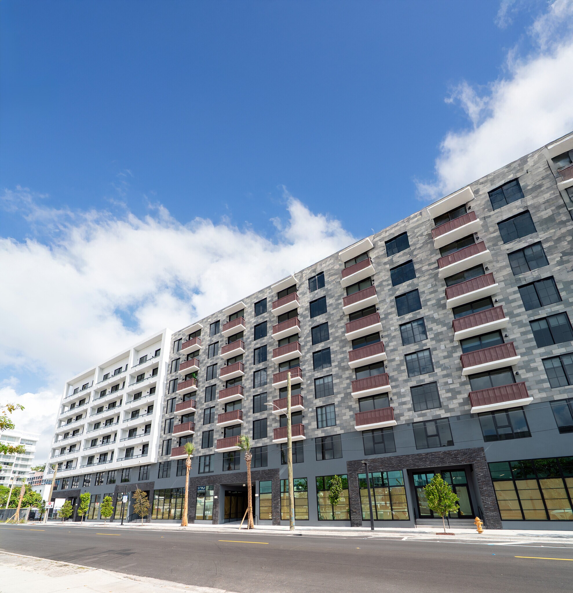 45 NE 27th St, Miami, FL for lease Building Photo- Image 1 of 8