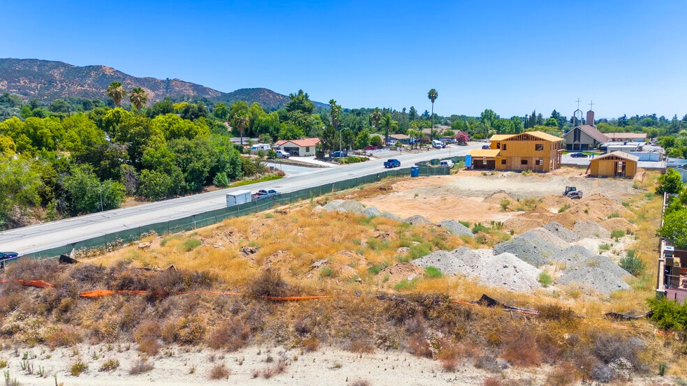 11570 Bryant st, Yucaipa, CA for sale - Building Photo - Image 3 of 9