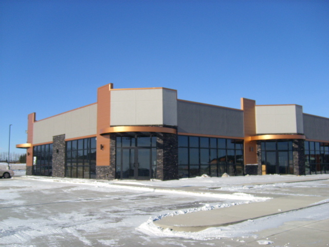 4401 Coleman St, Bismarck, ND for lease - Building Photo - Image 1 of 1