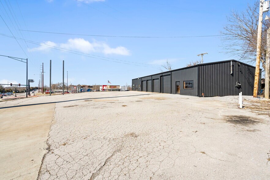 203 South St, Ozark, MO for sale - Building Photo - Image 2 of 20