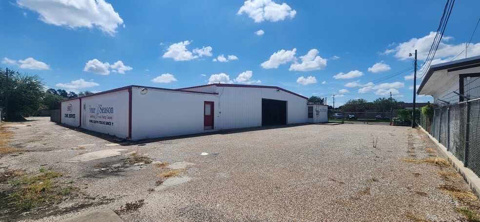 1010 E Fordyce Ave, Kingsville, TX for sale - Building Photo - Image 3 of 10