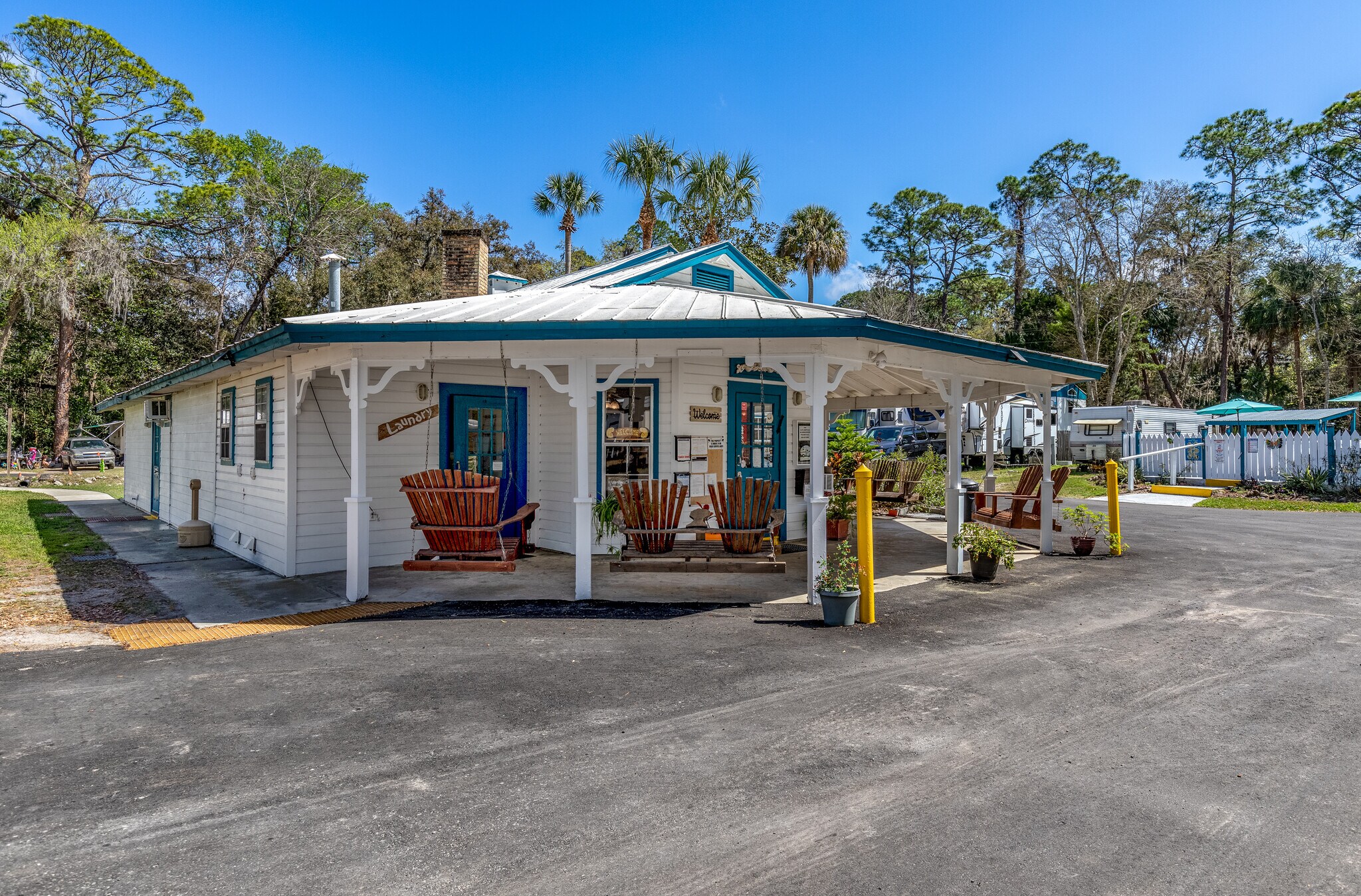 41 Cattail Ln, Yankeetown, FL for sale Building Photo- Image 1 of 1