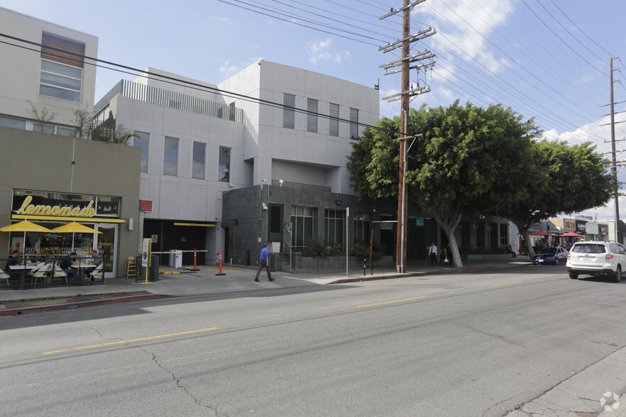 2045 Sawtelle Blvd, Los Angeles, CA for lease - Building Photo - Image 3 of 10