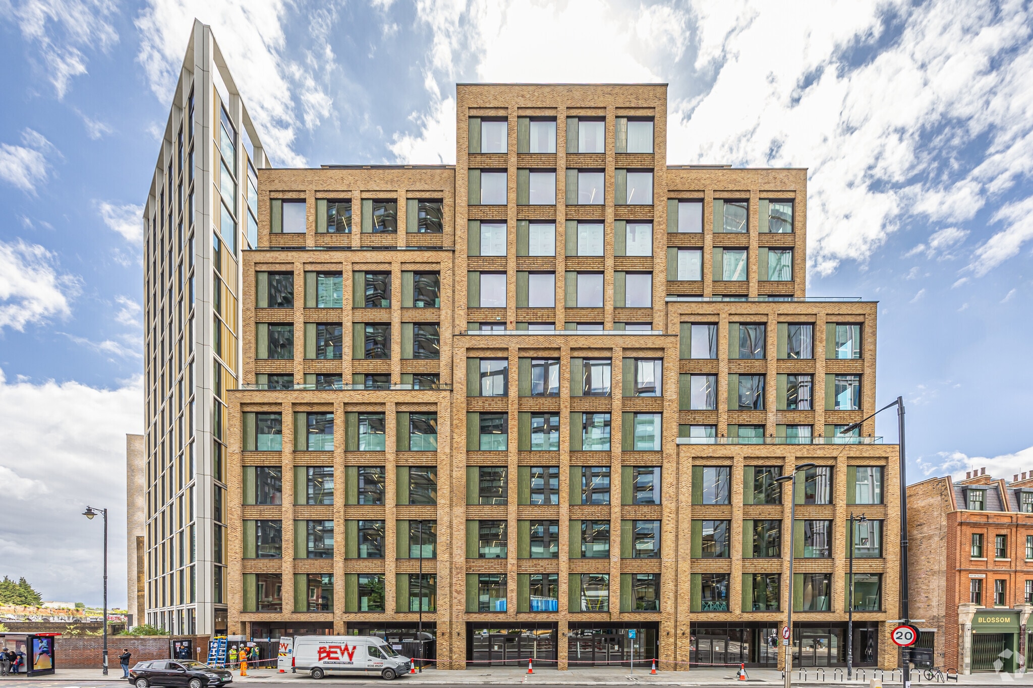 Blossom St, London for sale Primary Photo- Image 1 of 1