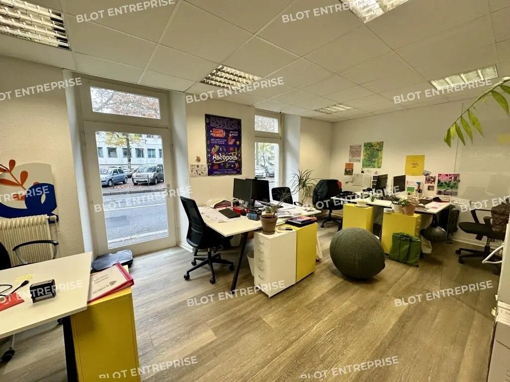 Office in Rennes for lease Building Photo- Image 1 of 6