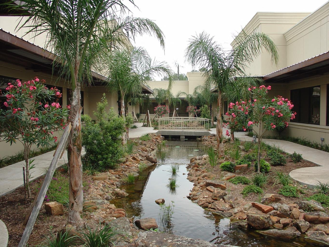 201 Kingwood Medical Dr, Kingwood, TX for lease Building Photo- Image 1 of 6