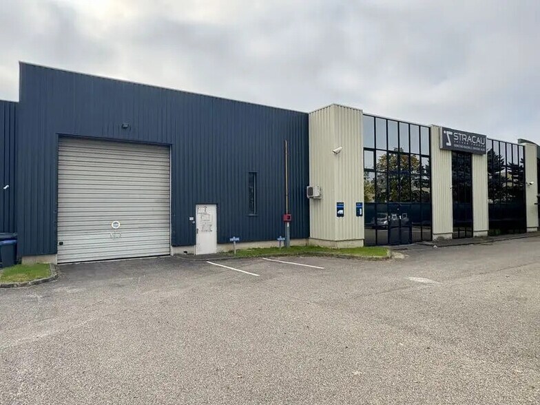 Flex in Genas for lease - Building Photo - Image 1 of 13