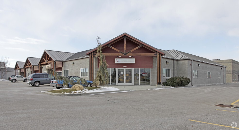 3530-3560 S Main St, Salt Lake City, UT for lease - Primary Photo - Image 1 of 19