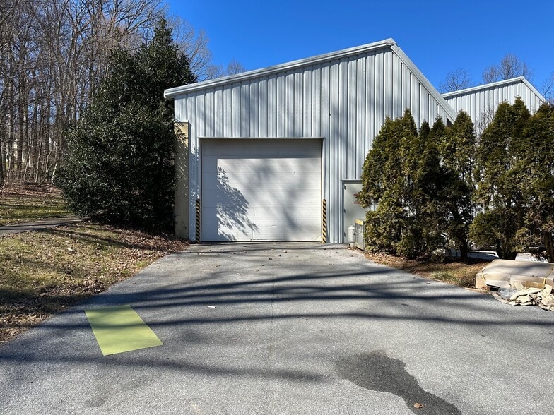 2 Brewery Ln, Elverson, PA for lease - Building Photo - Image 3 of 13