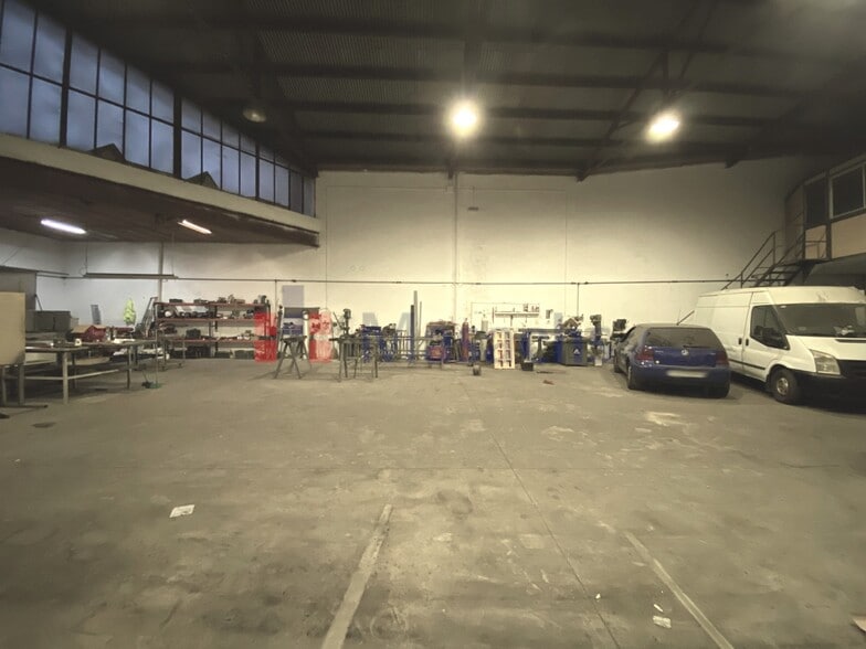 Industrial in Terrassa, Barcelona for sale - Interior Photo - Image 2 of 7