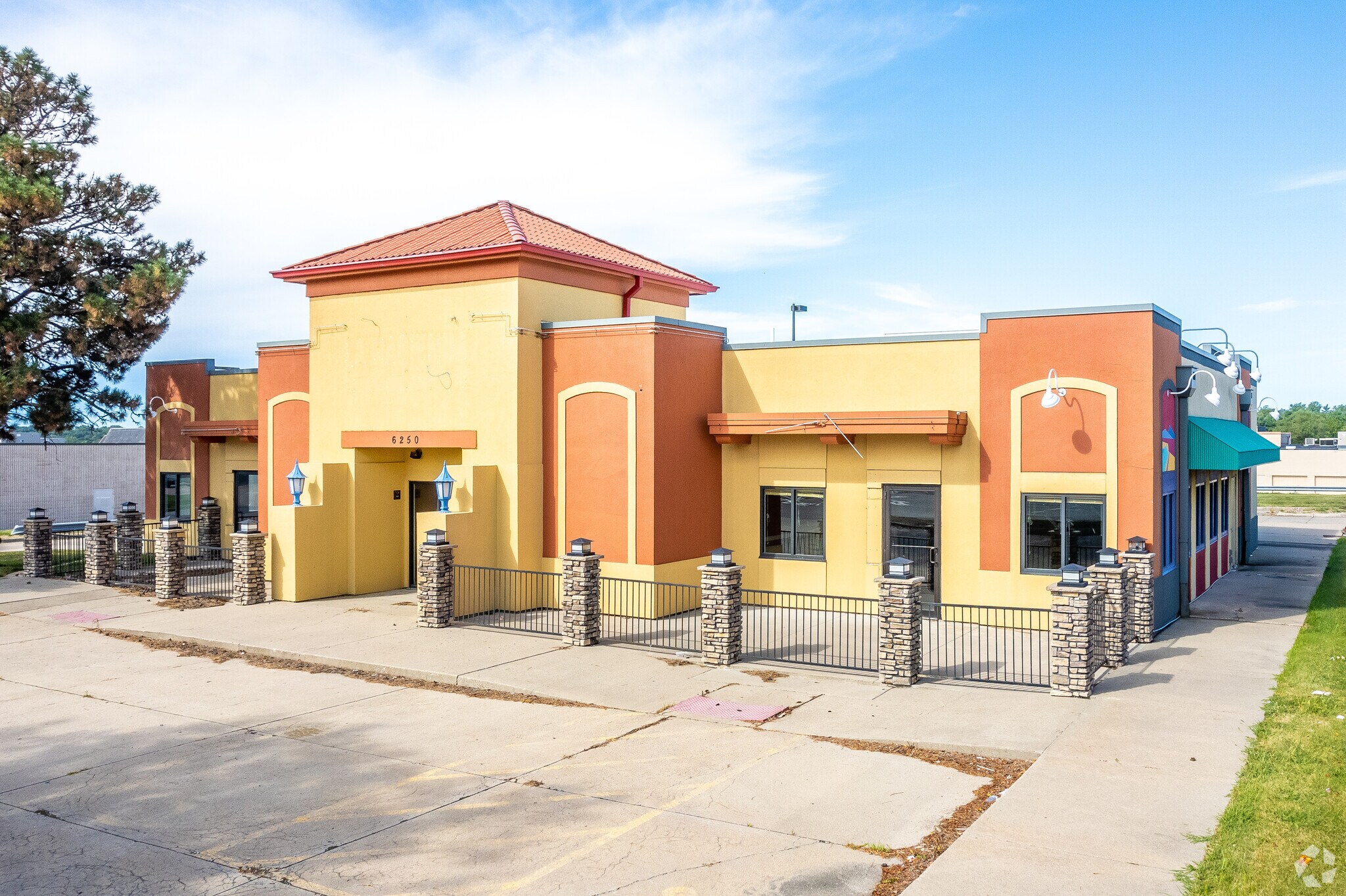 6250 SE 14th St, Des Moines, IA for sale Building Photo- Image 1 of 1