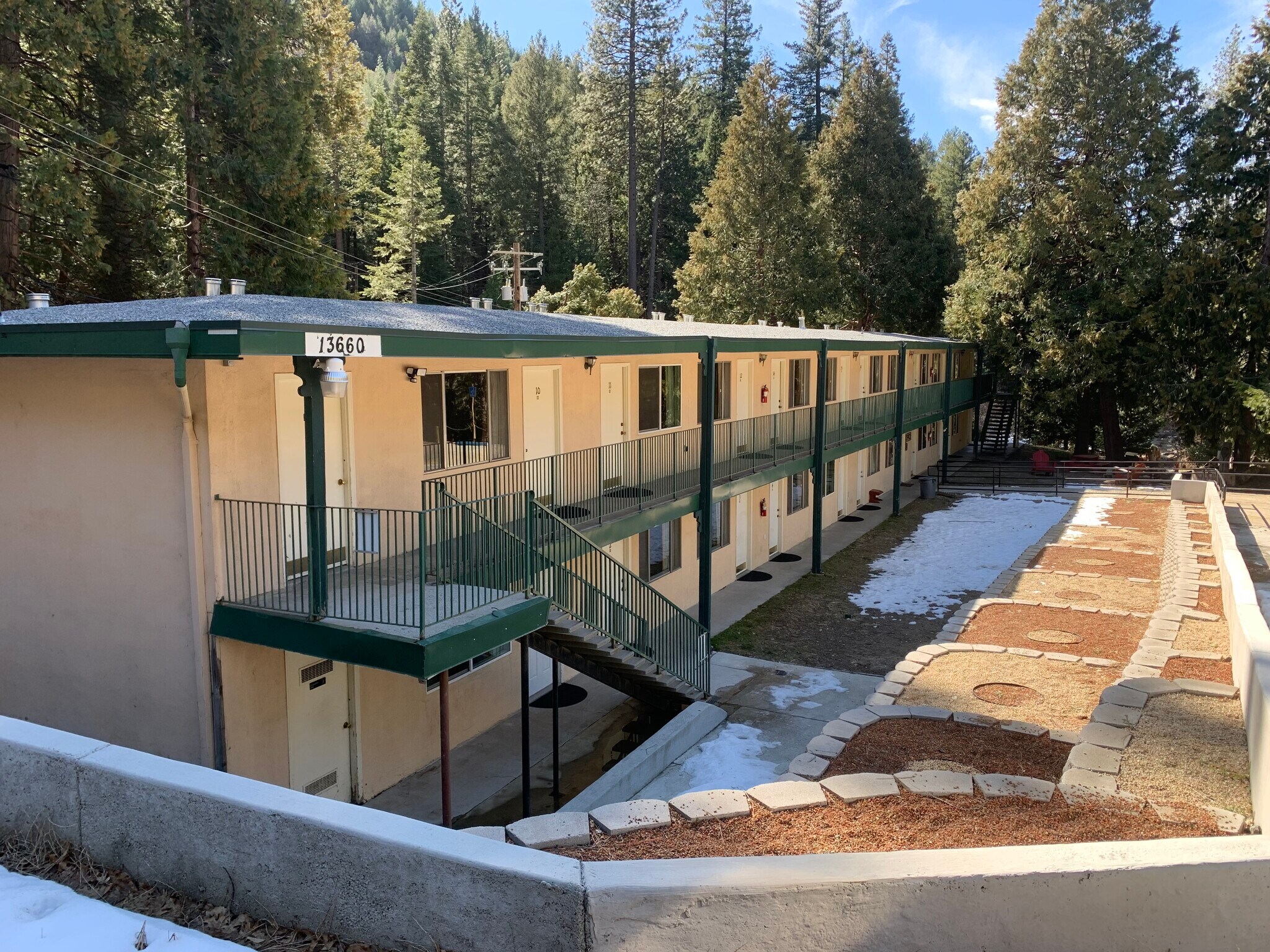 13660 US Hwy 50, Kyburz, CA for sale Primary Photo- Image 1 of 1