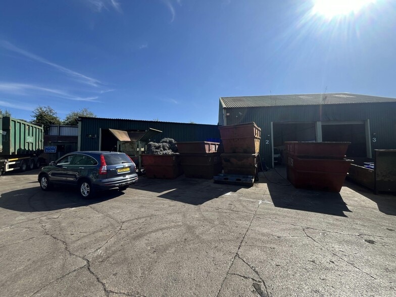 Common Rd, Evesham for sale - Building Photo - Image 1 of 3