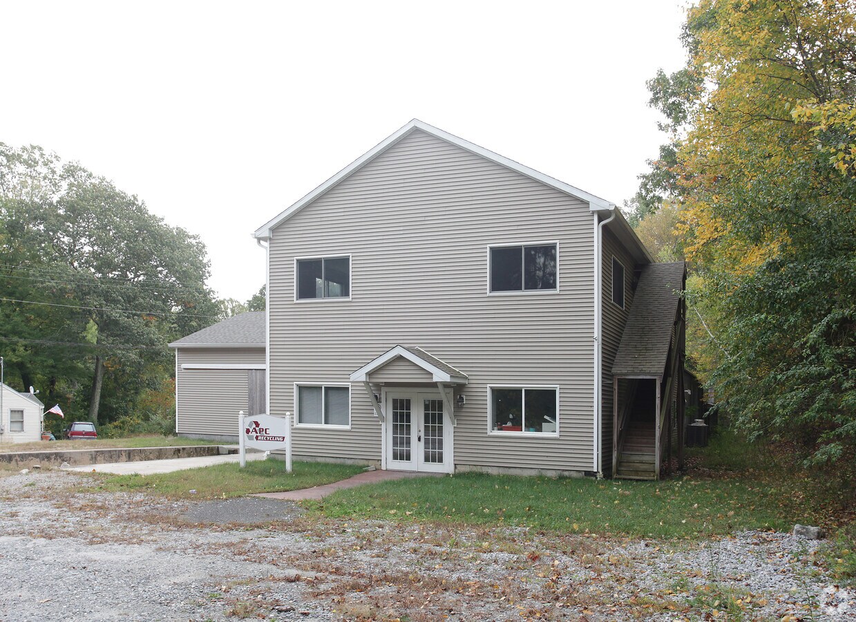 8 Route 80, Killingworth, CT 06419