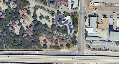 1390 E Bitters Rd, San Antonio, TX - AERIAL  map view