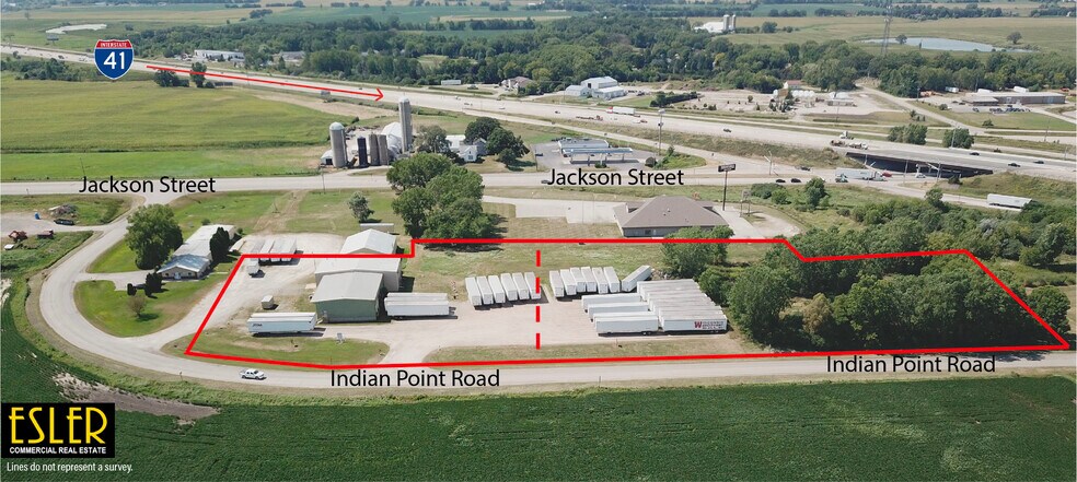 115 Indian Point Rd, Oshkosh, WI for sale - Building Photo - Image 1 of 1