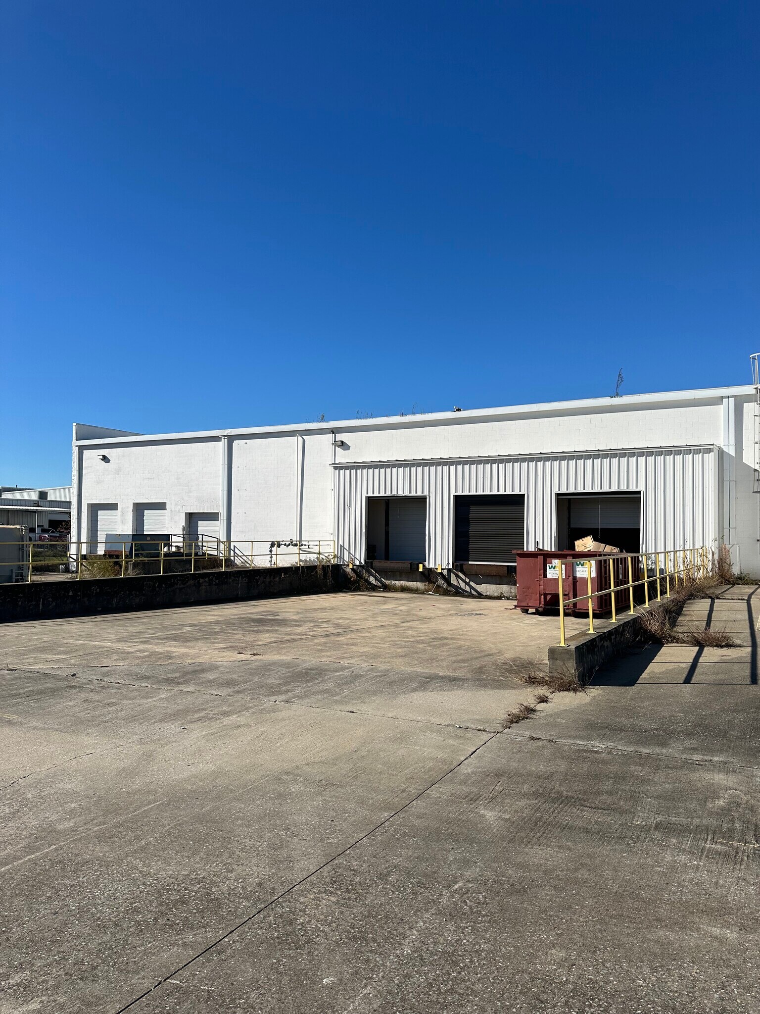 3625 LA14, Lake Charles, LA 70607 22' DockHigh Sprinklered