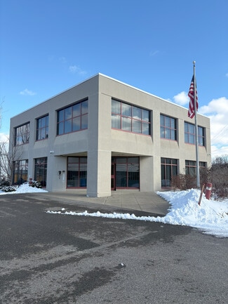 More details for 146 Tower Dr, Middletown, NY - Industrial for Sale