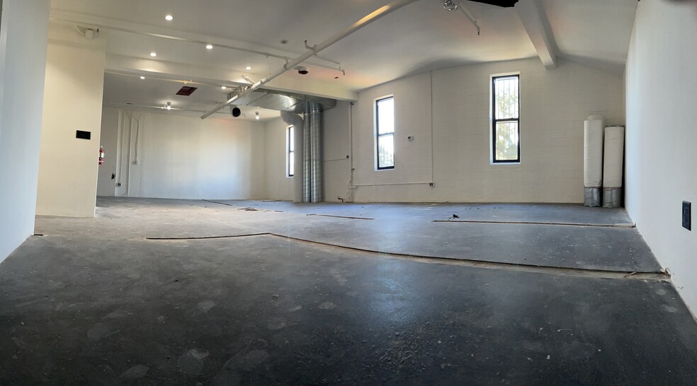 2000 Cotner Ave, Los Angeles, CA for lease - Construction Photo - Image 2 of 7