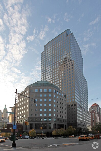 200 Liberty St, New York, NY for lease - Building Photo - Image 1 of 2