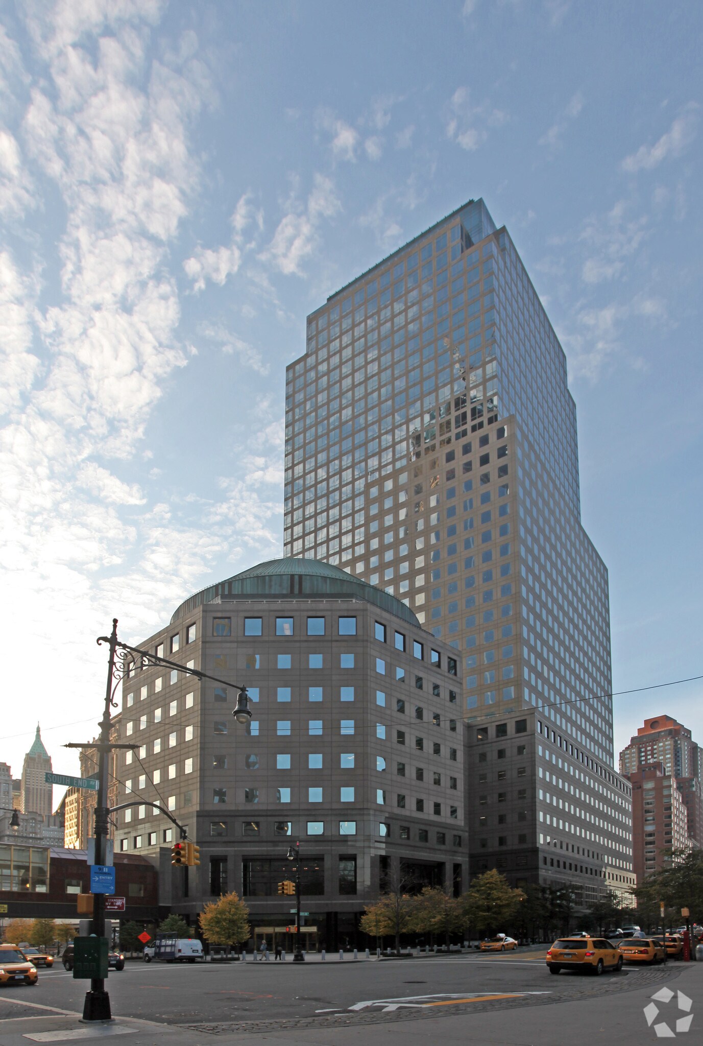 200 Liberty St, New York, NY for lease Building Photo- Image 1 of 3